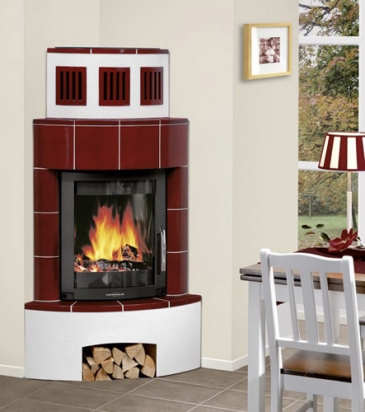 Stufa in maiolica Alpina angolare in rosso bordeaux, Oekotherm